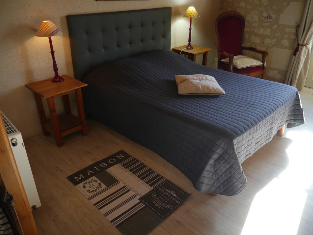 Logis Auberge De Crissay Pokoj fotografie